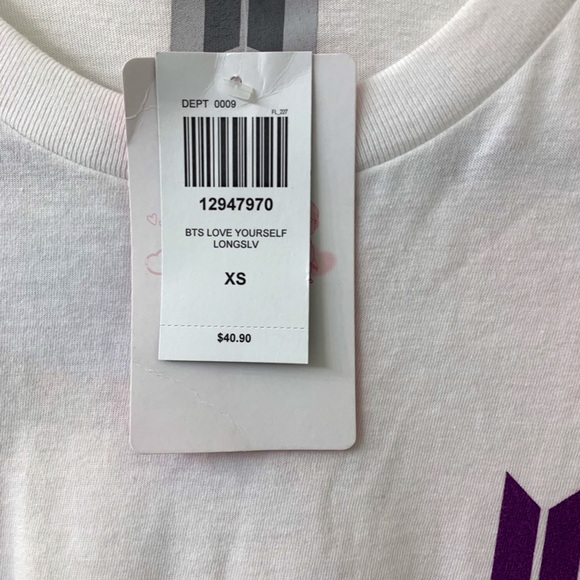 BTS - Love Yourself Shirt - Picture 5 of 5